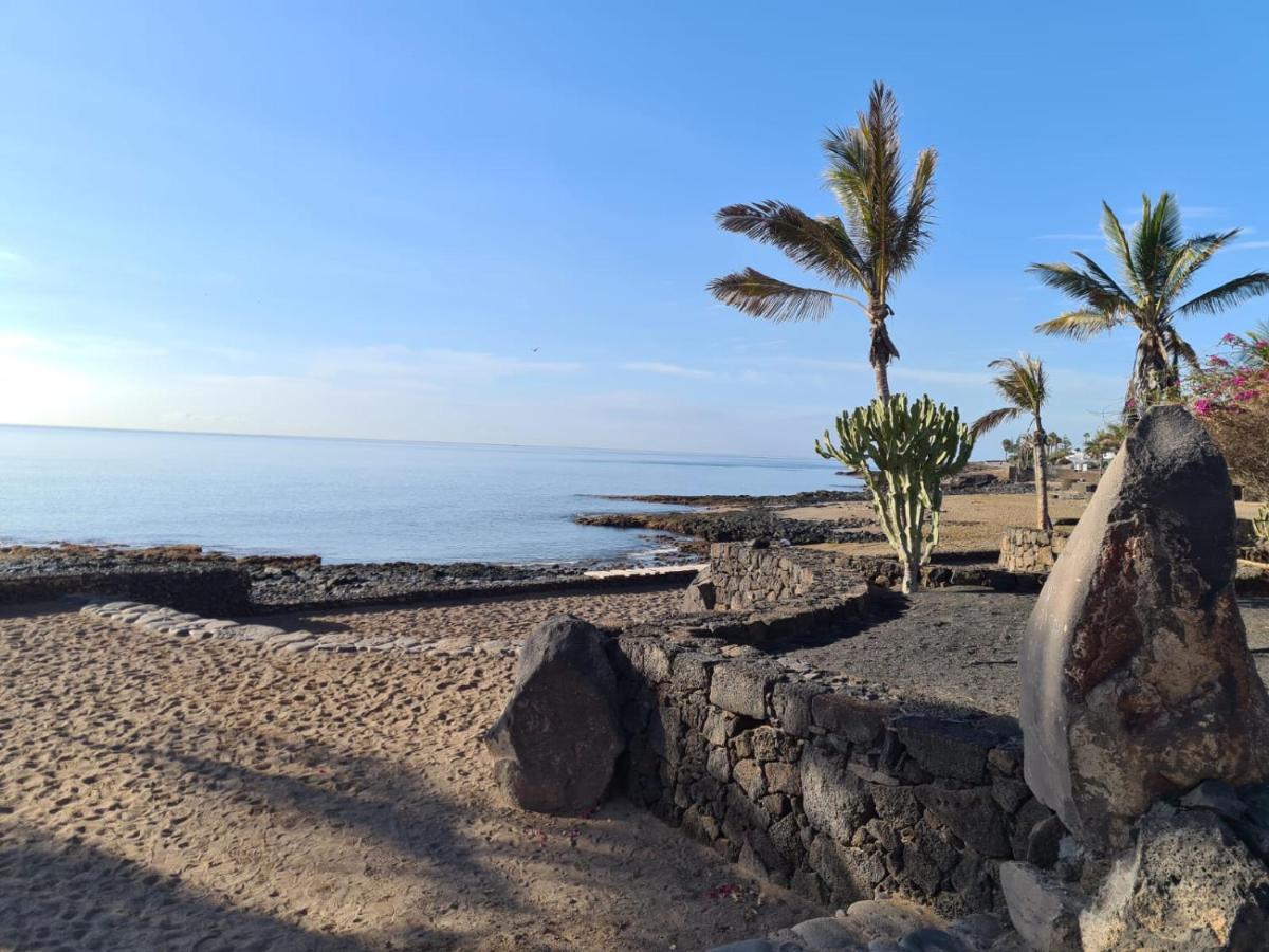 Blue Ocean Apartment Costa Teguise Bagian luar foto
